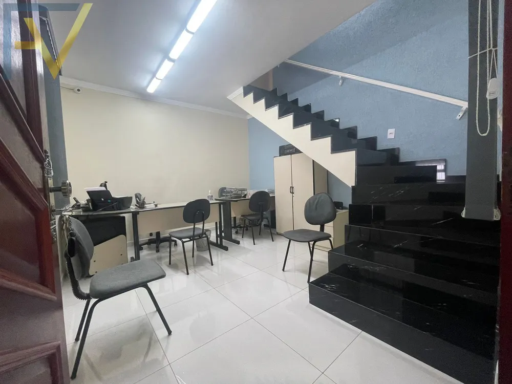 Casa, 3 quartos, 223 m² - Foto 3