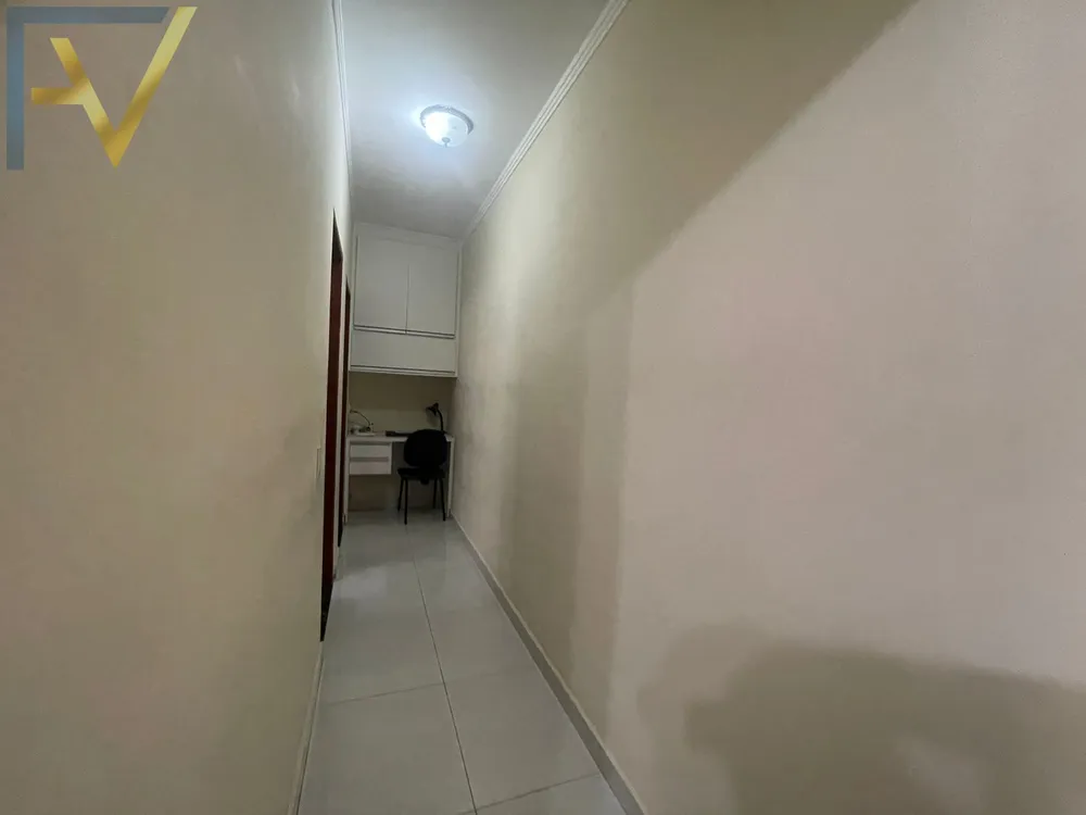 Casa, 3 quartos, 223 m² - Foto 4