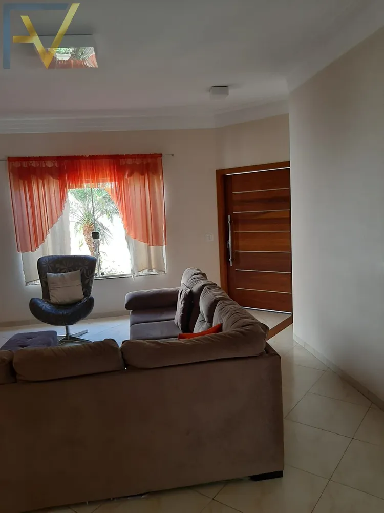 Casa, 3 quartos, 170 m² - Foto 2