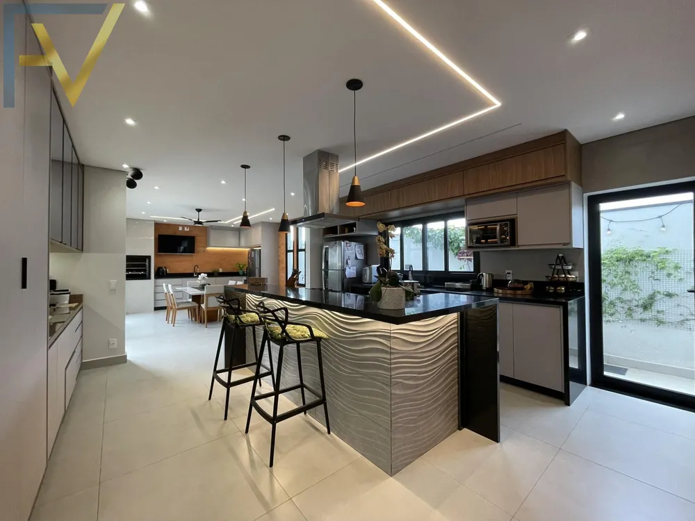 Casa, 4 quartos, 255 m² - Foto 3