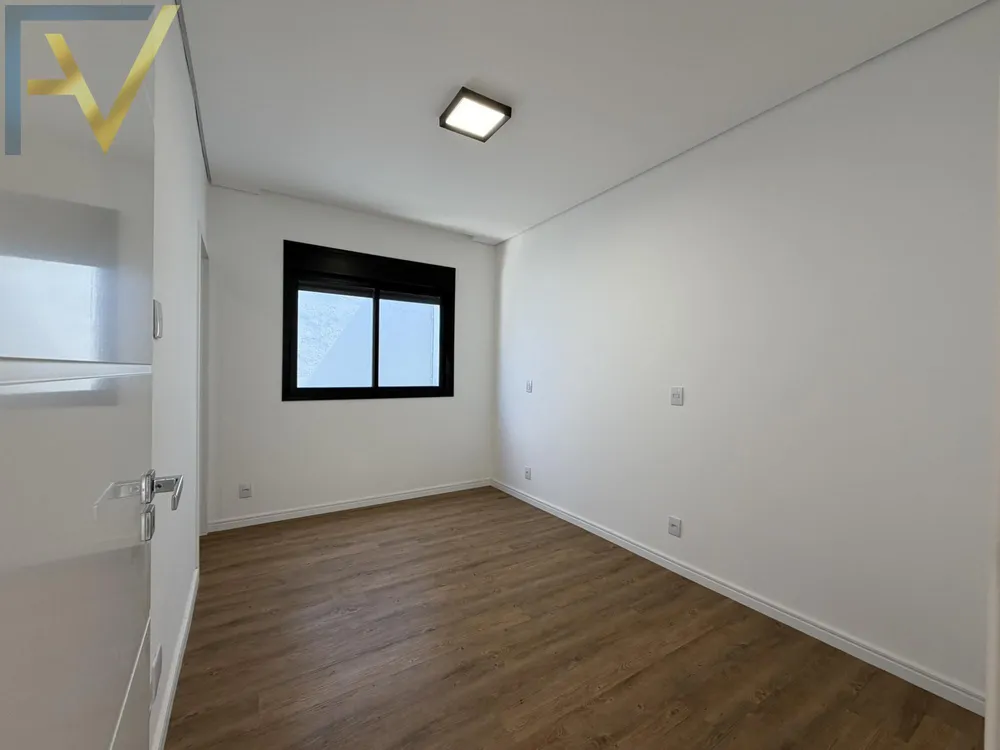 Casa, 3 quartos, 194 m² - Foto 3