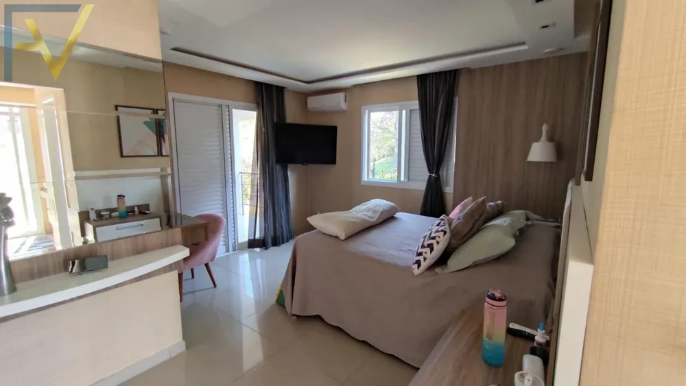 Casa, 3 quartos, 587 m² - Foto 1