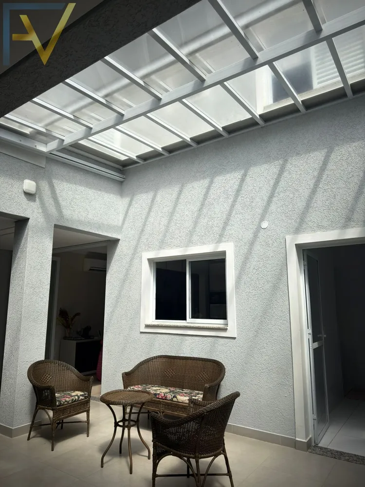 Casa, 3 quartos, 200 m² - Foto 1