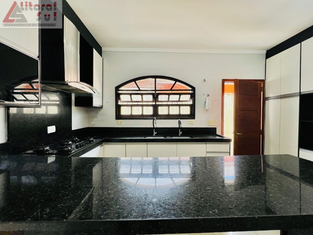 Casa, 3 quartos, 118 m² - Foto 1