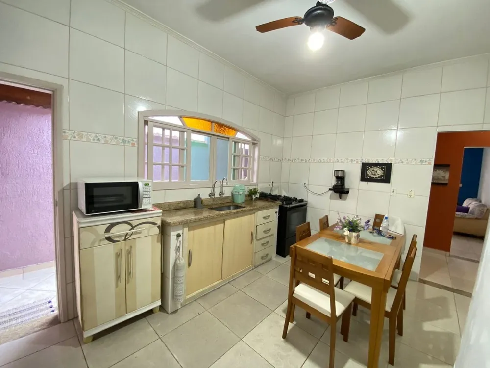 Casa, 4 quartos - Foto 2