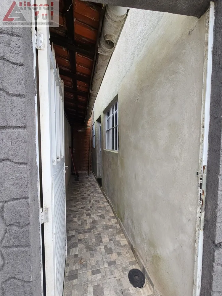 Casa, 2 quartos, 150 m² - Foto 1