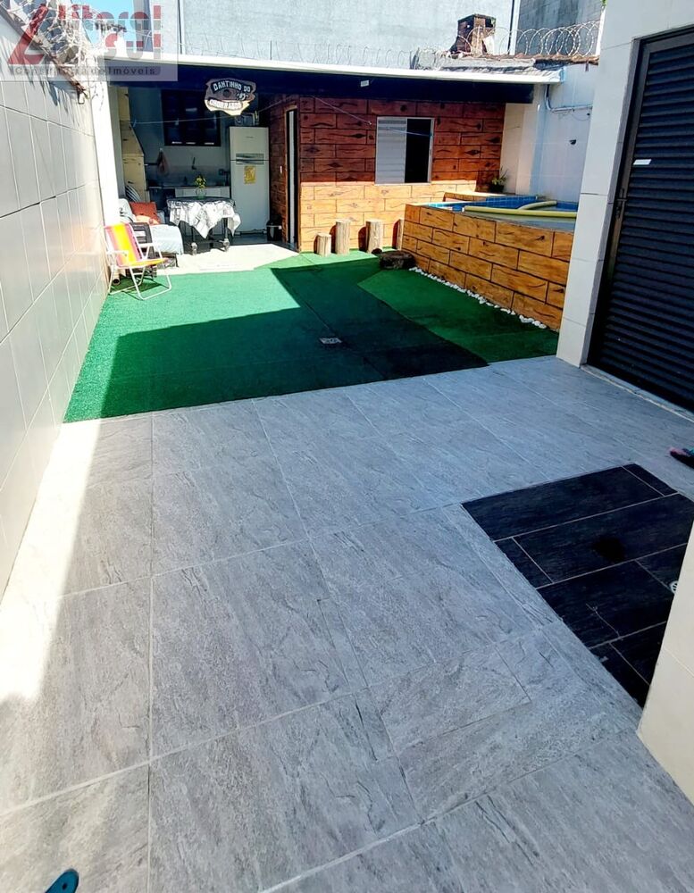 Casa, 3 quartos, 130 m² - Foto 1