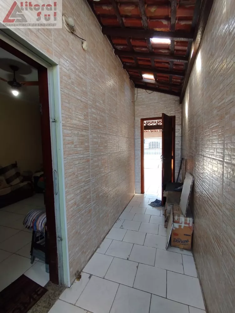 Casa à venda com 2 quartos, 147m² - Foto 4