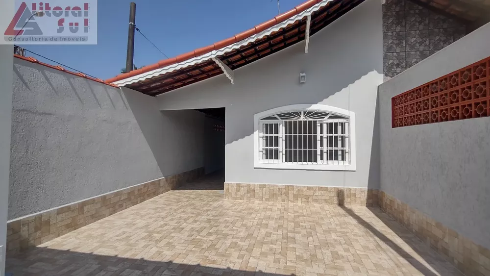 Casa à venda com 2 quartos, 48m² - Foto 2