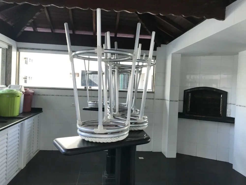 Apartamento, 3 quartos, 170 m² - Foto 2