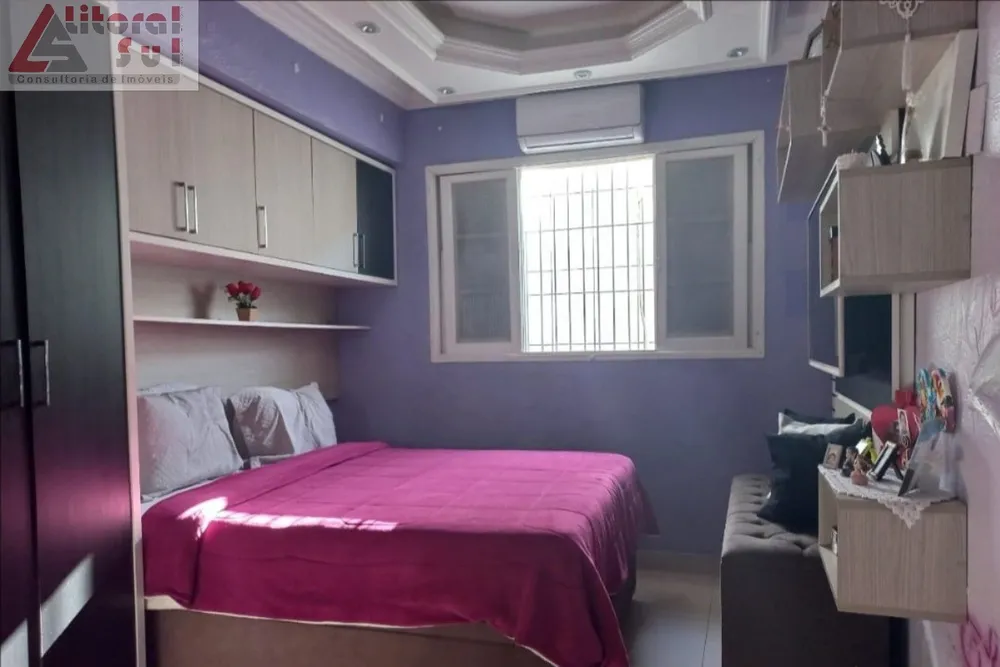 Casa, 3 quartos, 250 m² - Foto 1