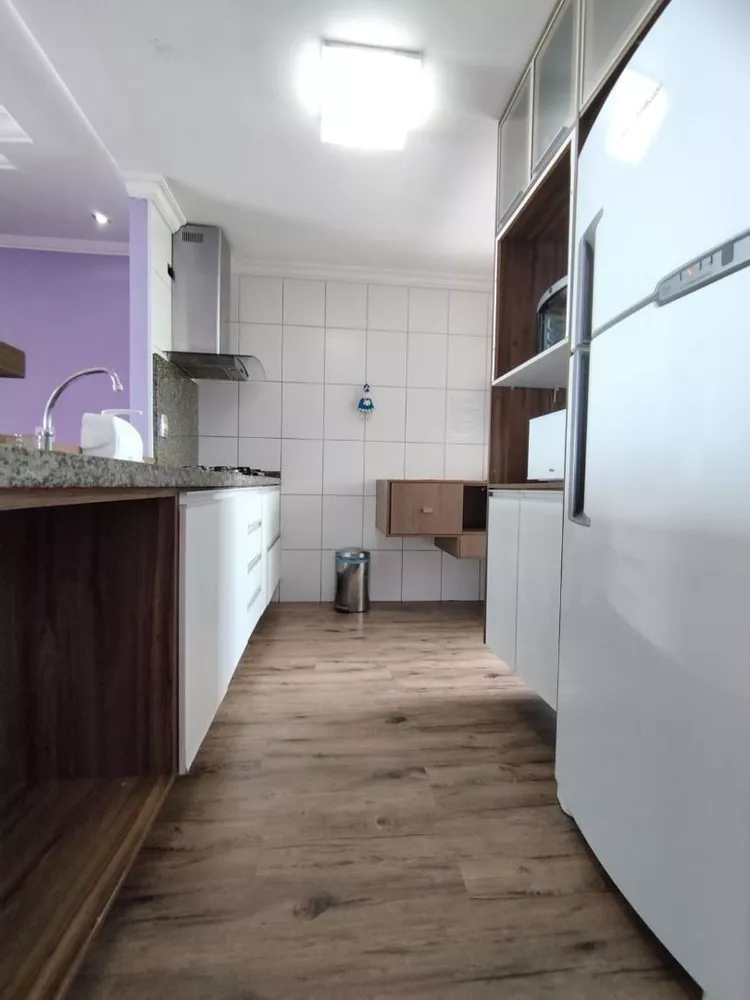 Apartamento à venda com 2 quartos, 70m² - Foto 8