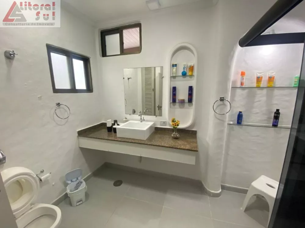 Casa, 5 quartos, 70 m² - Foto 1