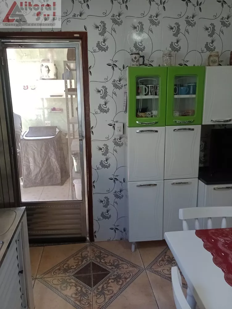 Casa, 3 quartos, 250 m² - Foto 3