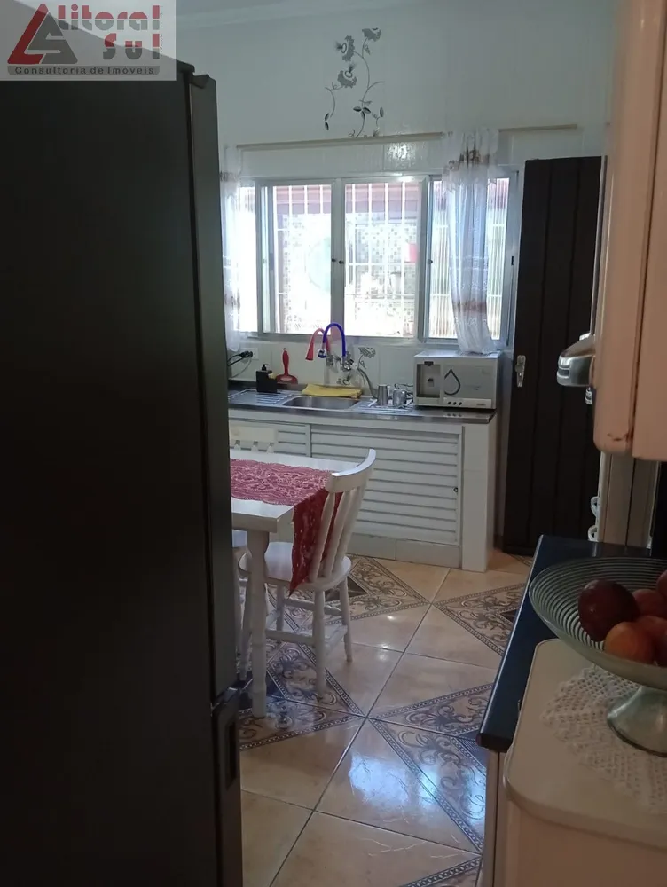 Casa, 3 quartos, 250 m² - Foto 7