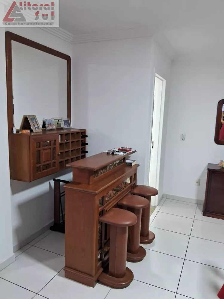 Apartamento, 3 quartos, 130 m² - Foto 2