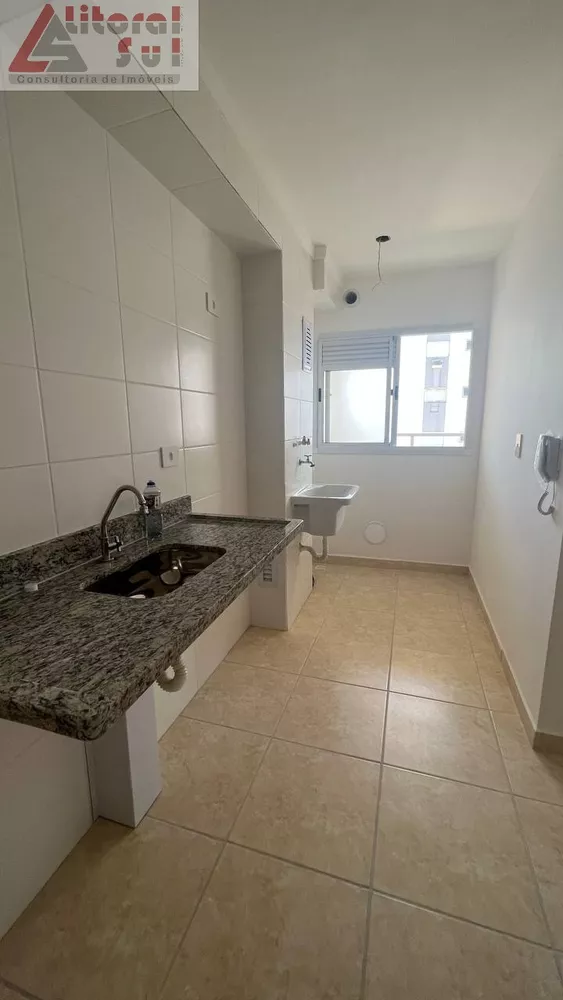 Apartamento à venda com 2 quartos, 57m² - Foto 3