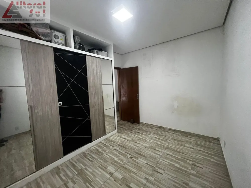 Casa, 3 quartos, 184 m² - Foto 2