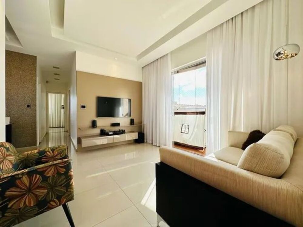 Apartamento à venda com 3 quartos, 125m² - Foto 1