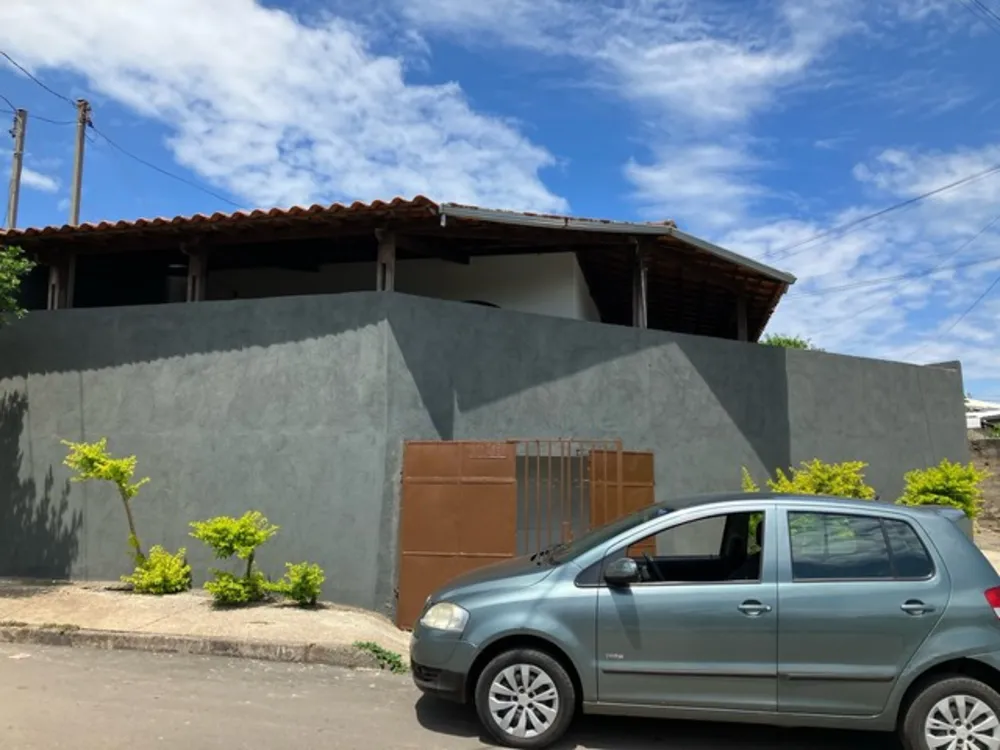 Casa, 2 quartos, 155 m² - Foto 1