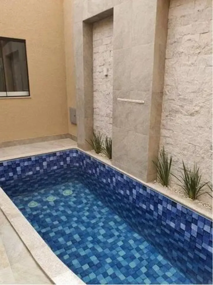 Casa, 4 quartos, 180 m² - Foto 1