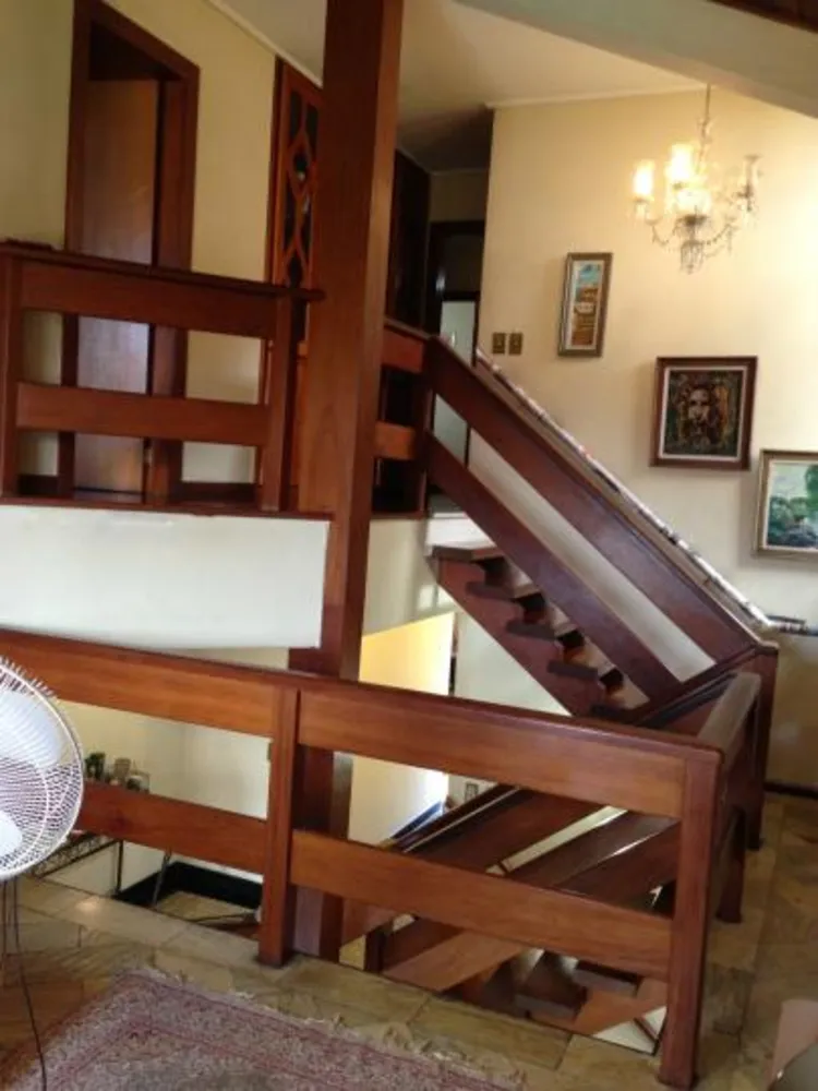 Casa, 4 quartos, 360 m² - Foto 1