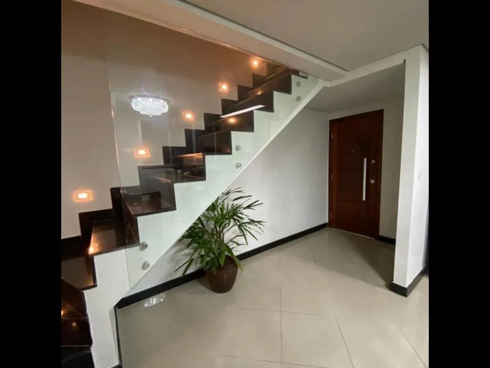 Apartamento, 3 quartos, 150 m² - Foto 1