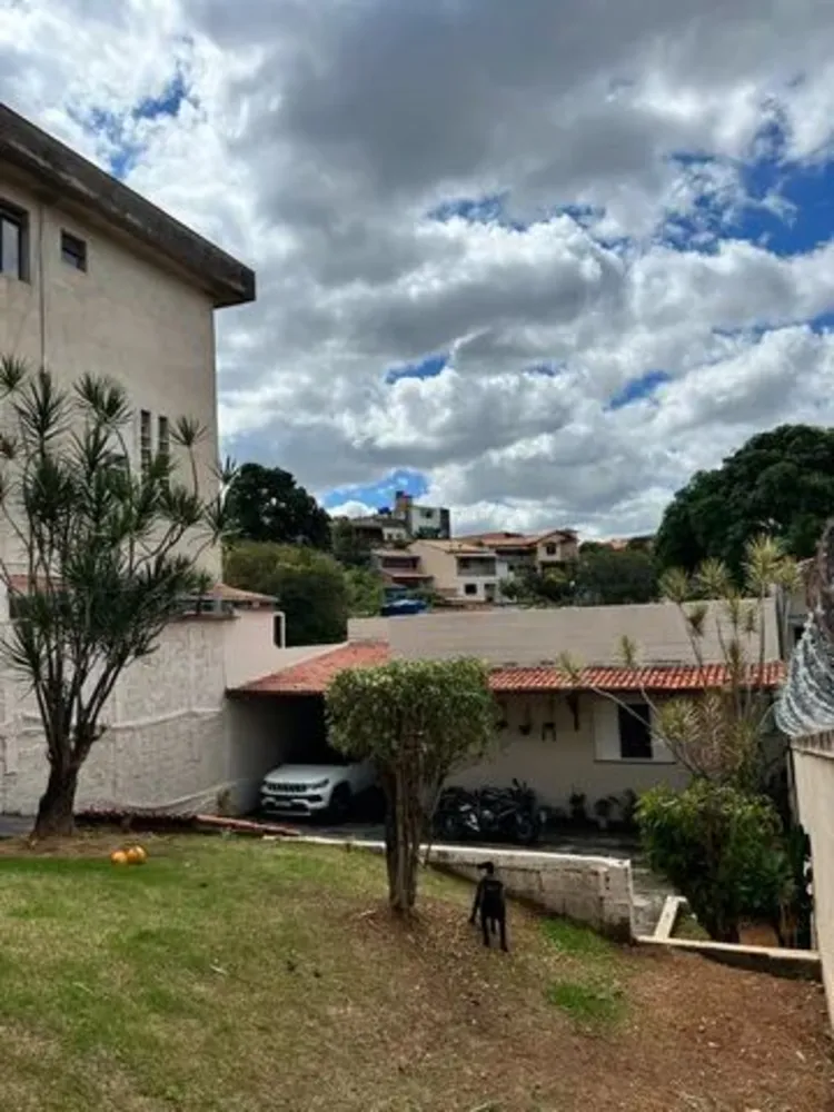 Casa, 3 quartos, 360 m² - Foto 1