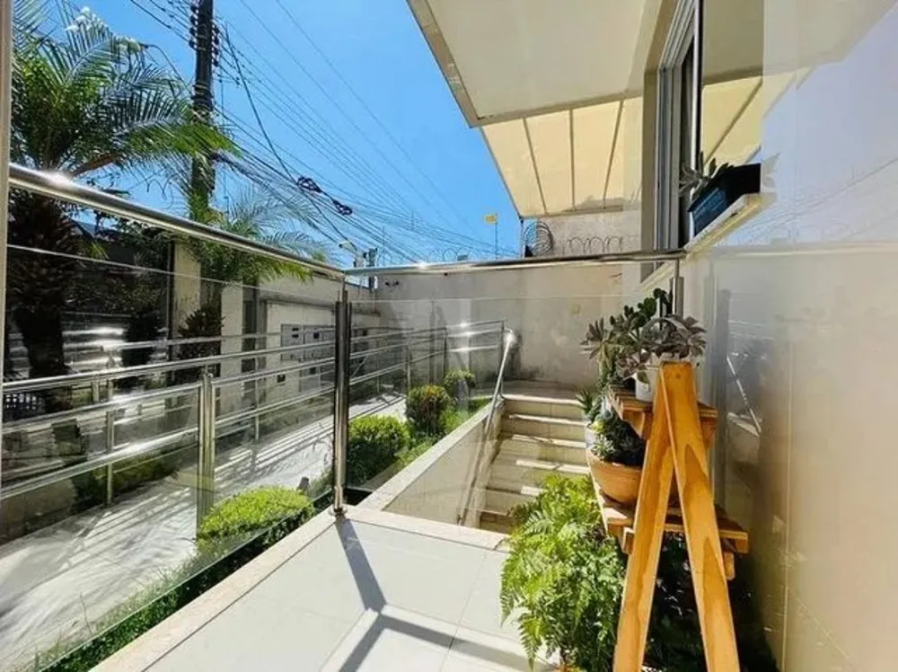 Apartamento, 3 quartos, 120 m² - Foto 1