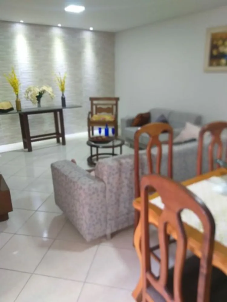Casa, 3 quartos, 180 m² - Foto 3