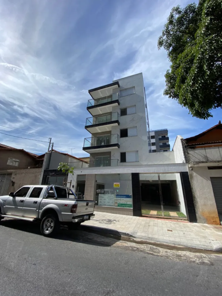 Apartamento, 2 quartos, 60 m² - Foto 2