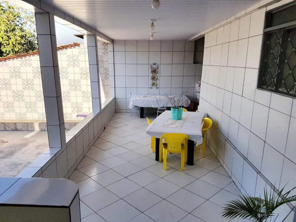 Casa, 3 quartos, 230 m² - Foto 2