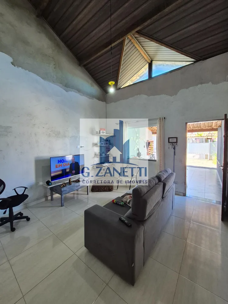 Casa, 2 quartos, 129 m² - Foto 1
