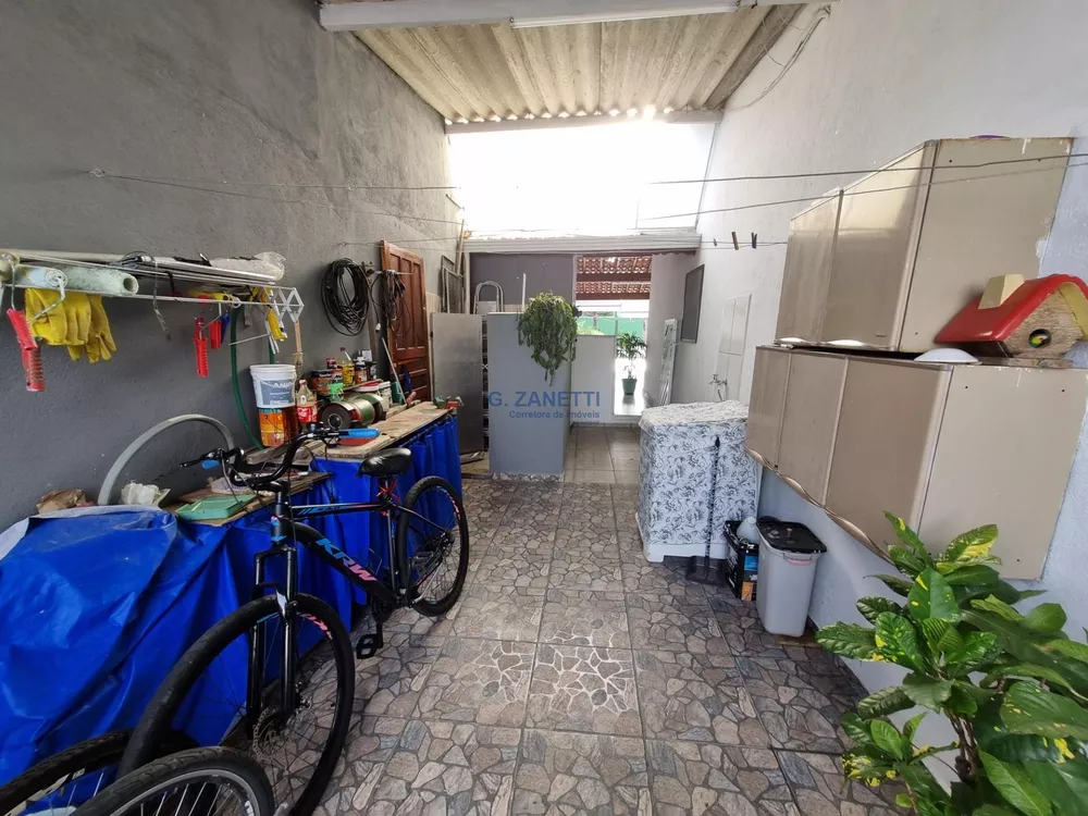Casa à venda com 2 quartos, 208m² - Foto 3