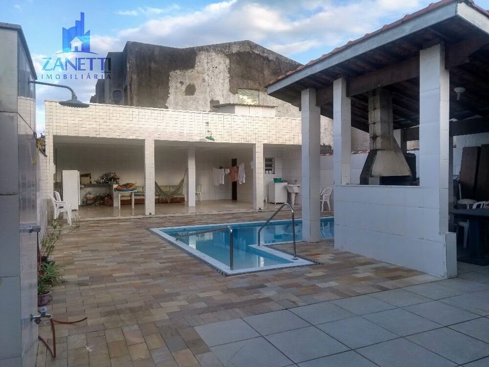 Casa, 4 quartos, 193 m² - Foto 1