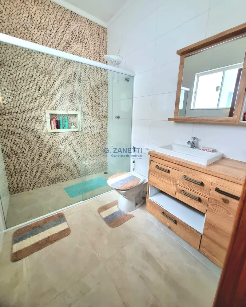 Casa, 3 quartos, 314 m² - Foto 1