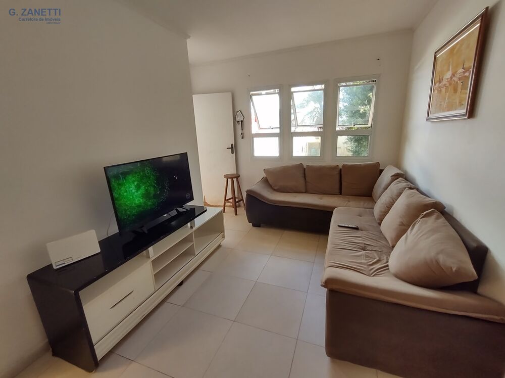 Casa à venda com 3 quartos, 80m² - Foto 1