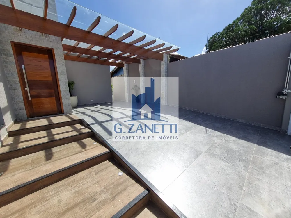 Casa, 3 quartos, 195 m² - Foto 1