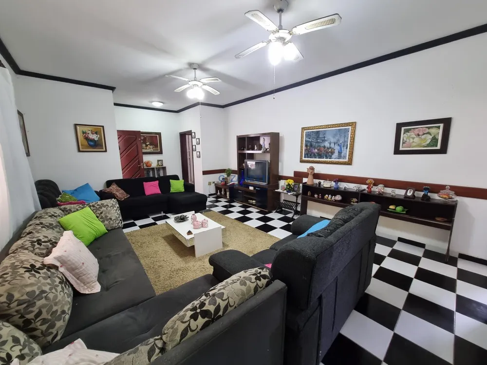 Casa, 3 quartos, 198 m² - Foto 3