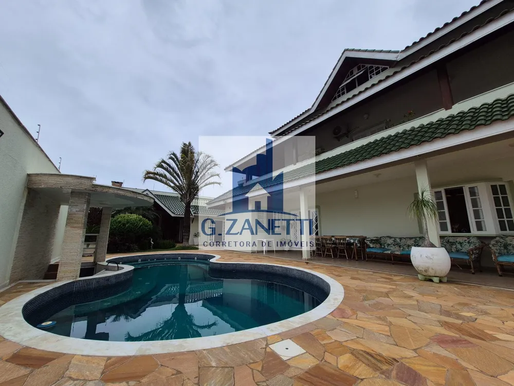 Casa, 4 quartos, 593 m² - Foto 1