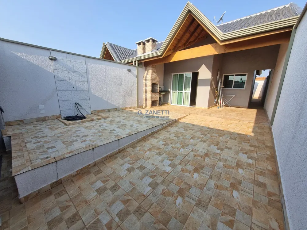 Casa, 2 quartos, 82 m² - Foto 1