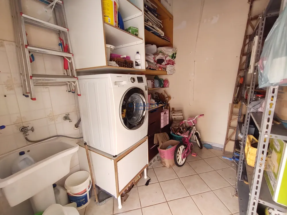 Casa, 3 quartos, 206 m² - Foto 11