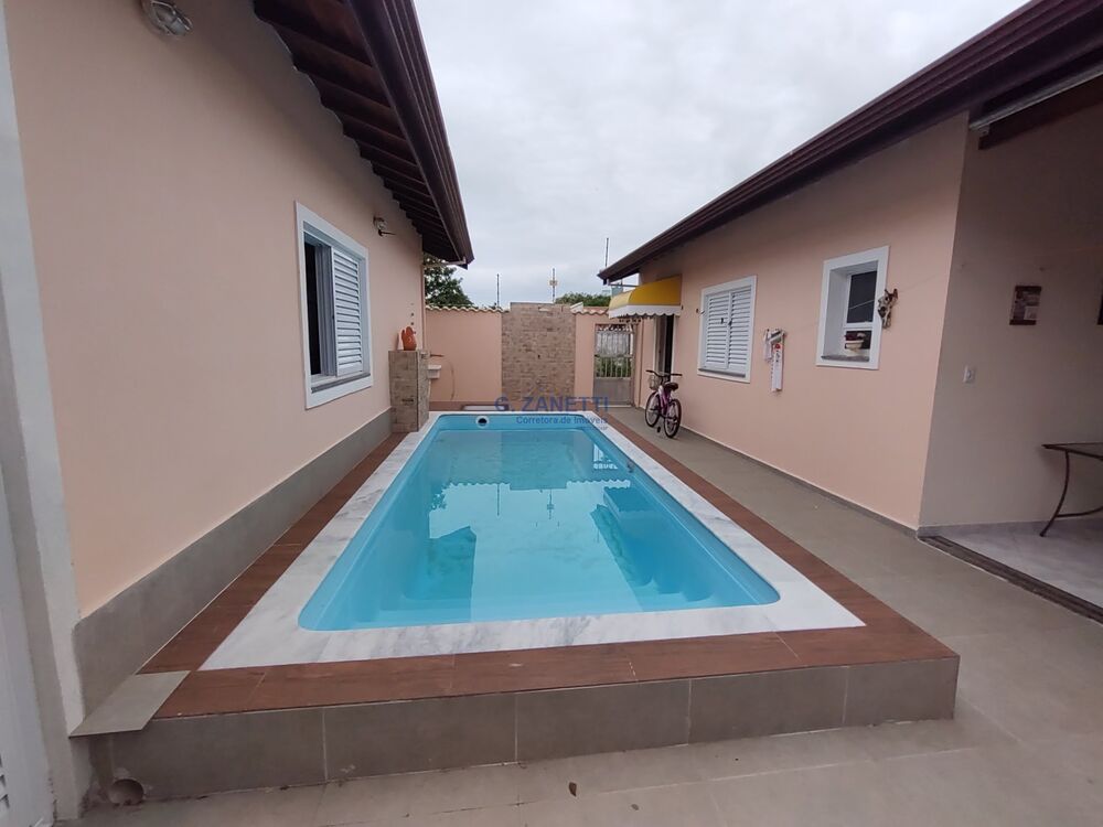 Casa, 3 quartos, 206 m² - Foto 2