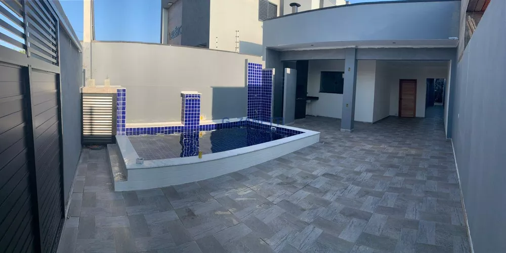 Casa à venda com 2 quartos, 107m² - Foto 2