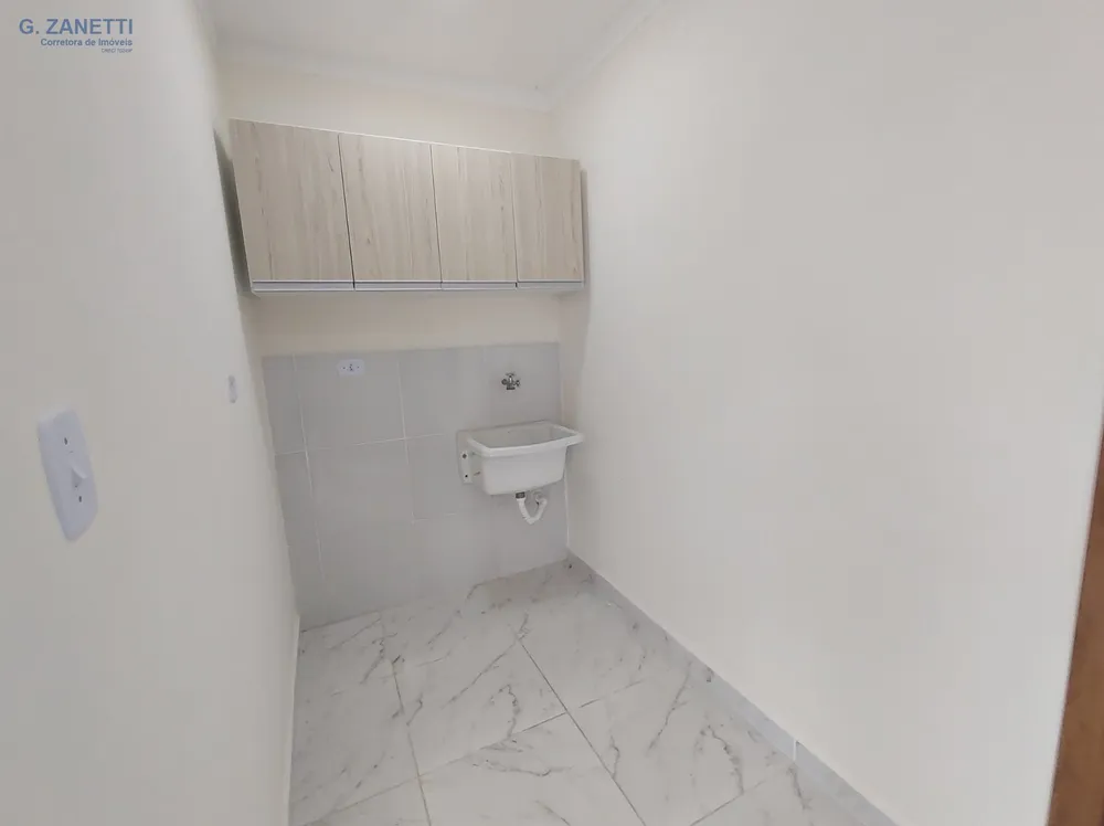 Sobrado, 4 quartos, 214 m² - Foto 2