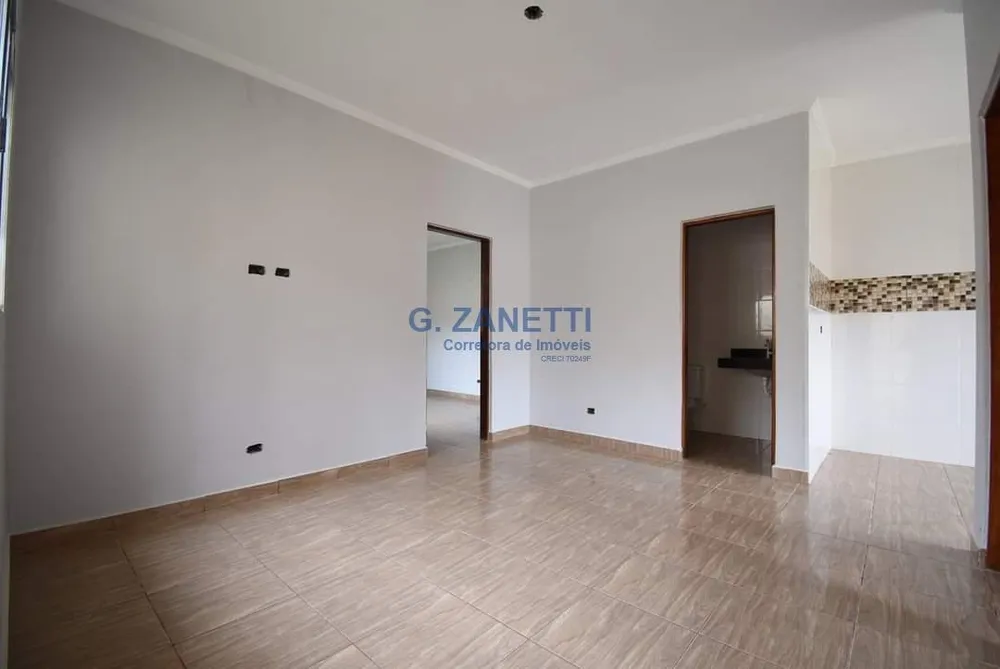 Casa, 2 quartos, 61 m² - Foto 1