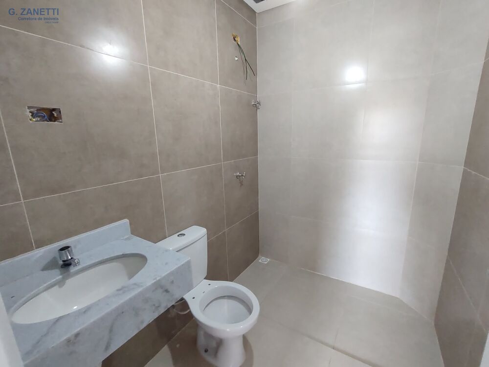 Apartamento à venda com 1 quarto, 40m² - Foto 4