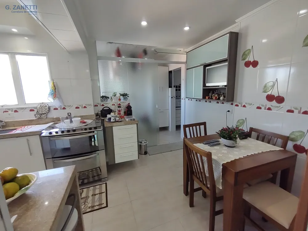 Apartamento, 3 quartos, 140 m² - Foto 11