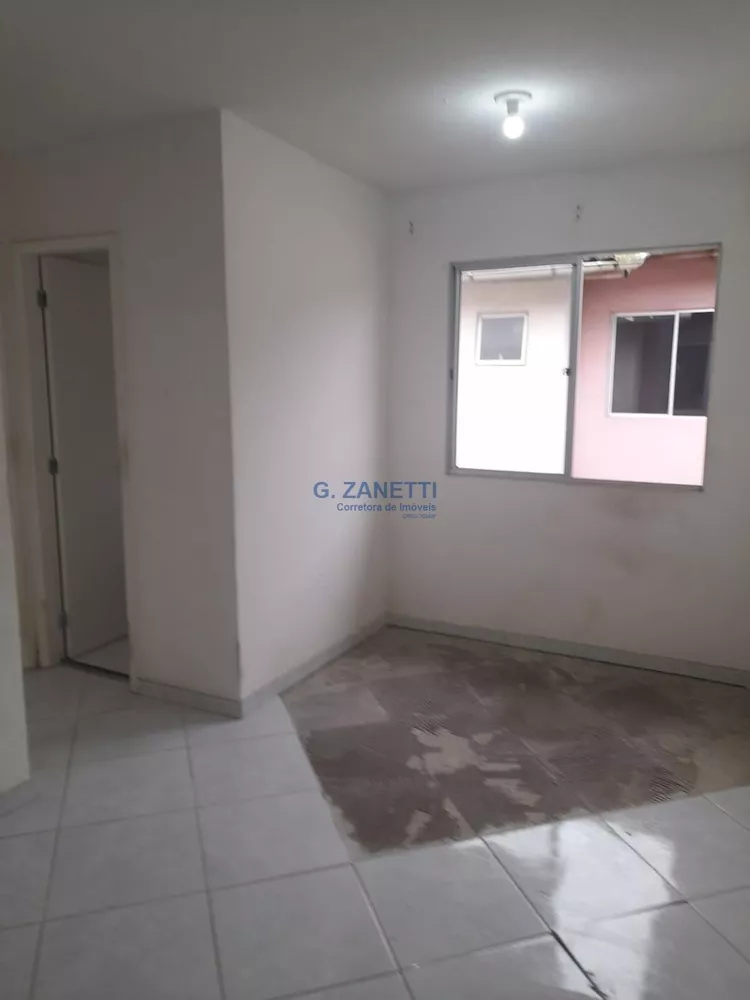 Apartamento à venda com 2 quartos, 44m² - Foto 3