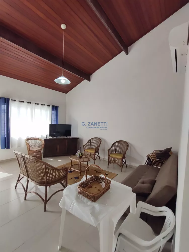 Casa à venda com 3 quartos, 151m² - Foto 6